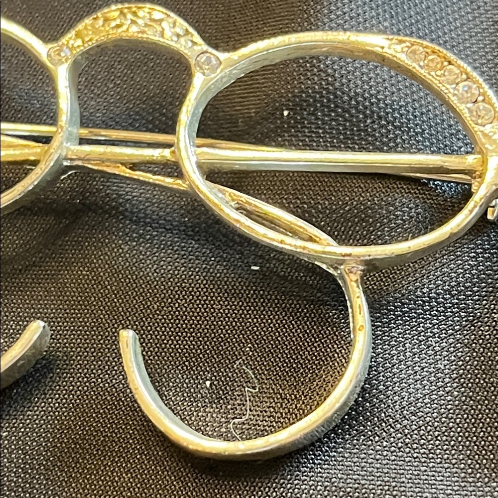 Vintage Silver Eyeglass Brooch - Picture 3 of 4